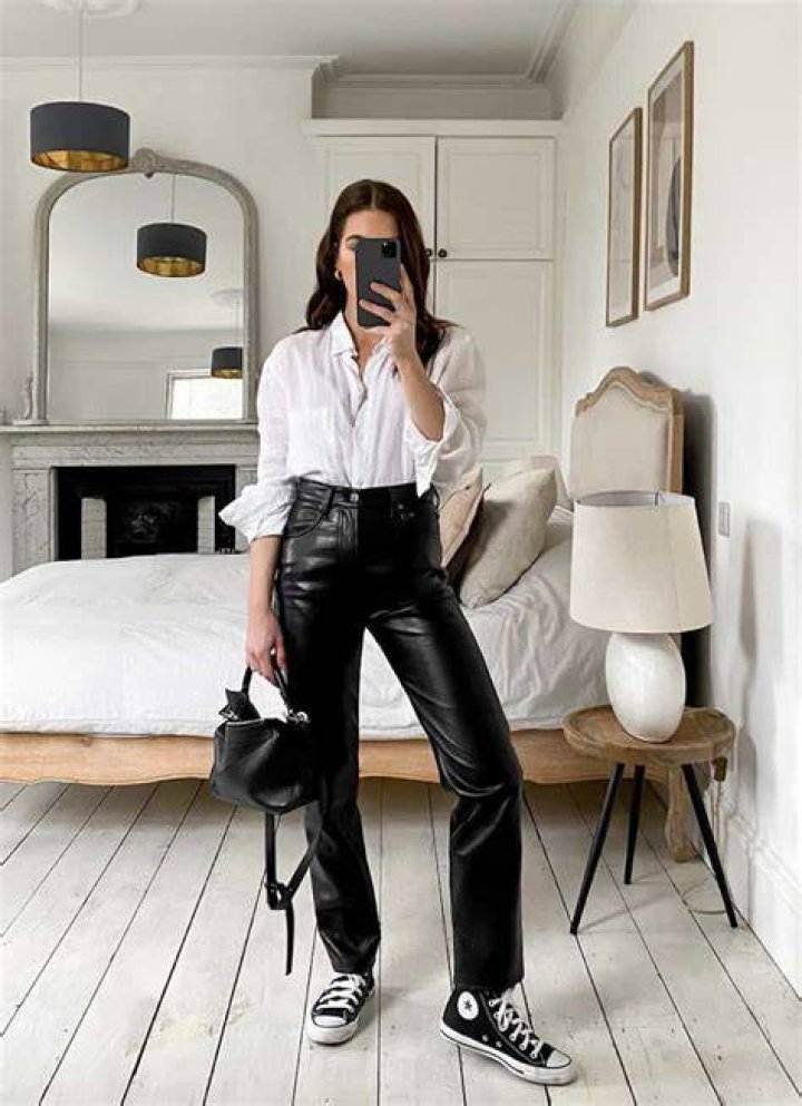 Larsa Pippen, 46, Slays In High-Waisted Leather Pants For Sexy New Selfie — See Pic