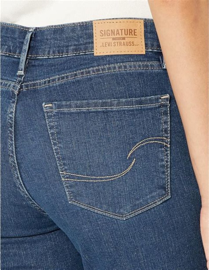 Levi Strauss Totally Shaping Skinny Jeans