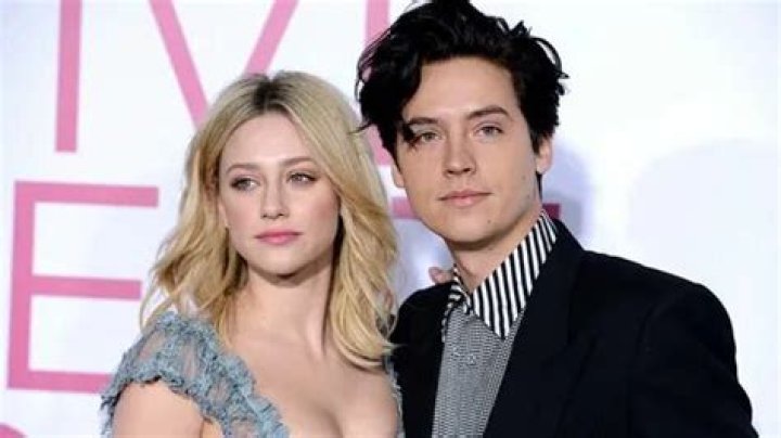 Lili Reinhart & Cole Sprouse on the red carpet