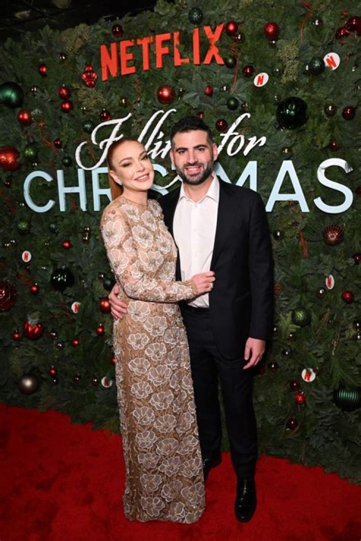 ​Lindsay Lohan & Fiance Bader Shammas Bundle Up In Cute New Pic: ‘No One I’d Rather Freeze With’