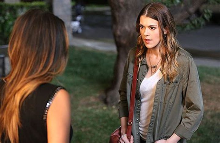 lindsey shaw fired pretty little liars