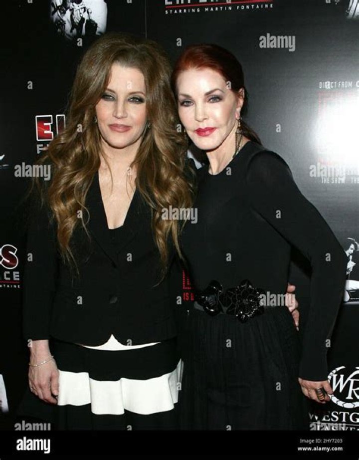 Lisa Marie Presley, Priscilla Presley