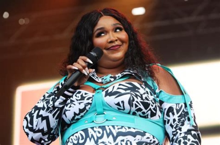 Lizzo Twerks While Dressed As ‘Auntie Sam’ As She Urges Followers To Vote In Cheeky Video