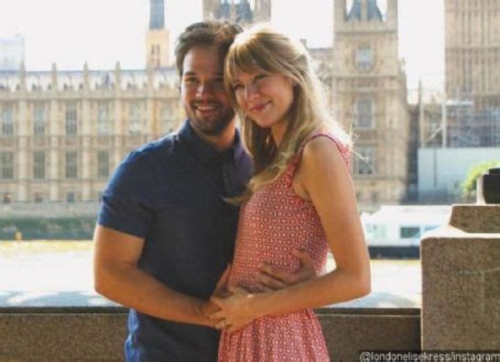 london elise moore nathan kress engaged