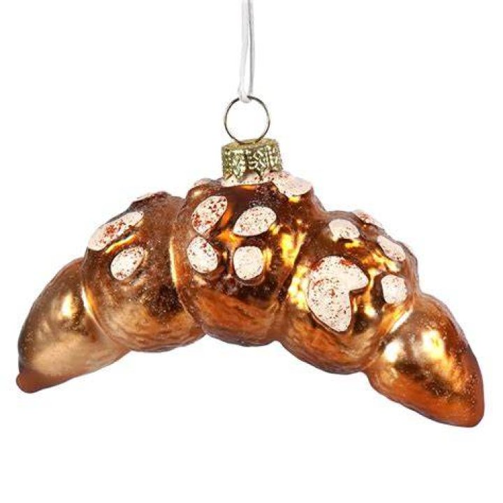 L&rsquo;OCCITANE Holiday Almond Ornament, $14, Sephora