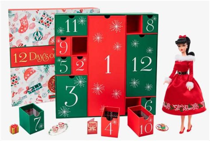 L&rsquo;Occitane Signature Advent Calendar, $59