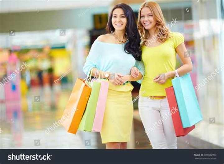 &lsquo;Night of Shopping, Sex&nbsp;+ Rock-N-Roll&rsquo;
