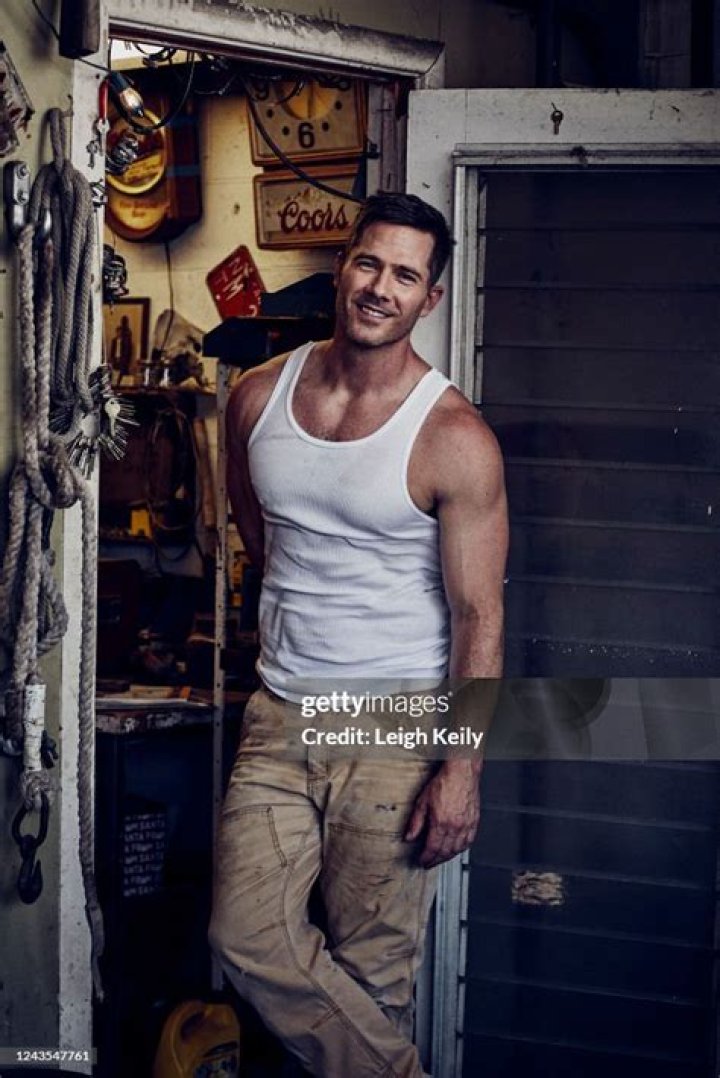 Luke Macfarlane