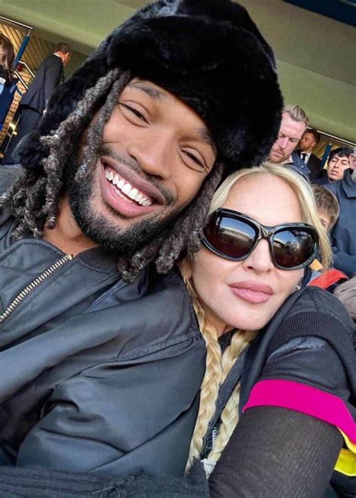 madonna dances new year