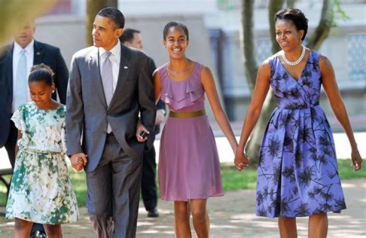 Malia Sasha Obama