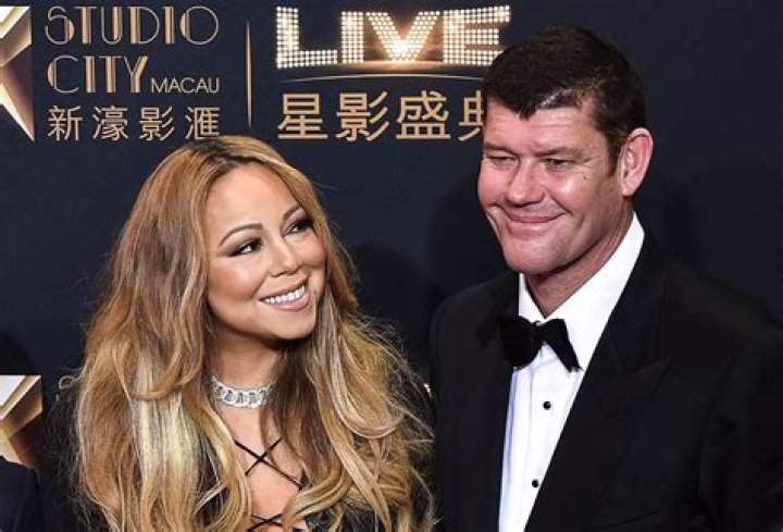 Mariah Carey James Packer Smoking