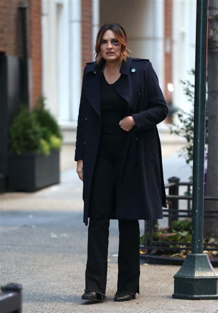 Mariska Hargitay on the set of Law and Order
