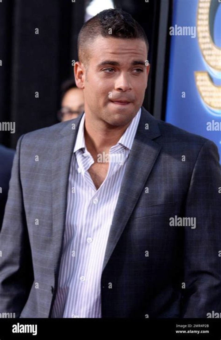 Mark Salling arrives at the 32nd Annual Paleyfest : "Glee" held at The Dolby Theatre, in Los Angeles 32nd Annual Paleyfest - "Glee", Los Angeles, USA