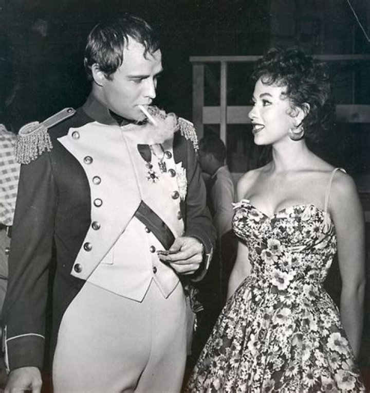 Marlon Brando, Rita Moreno 