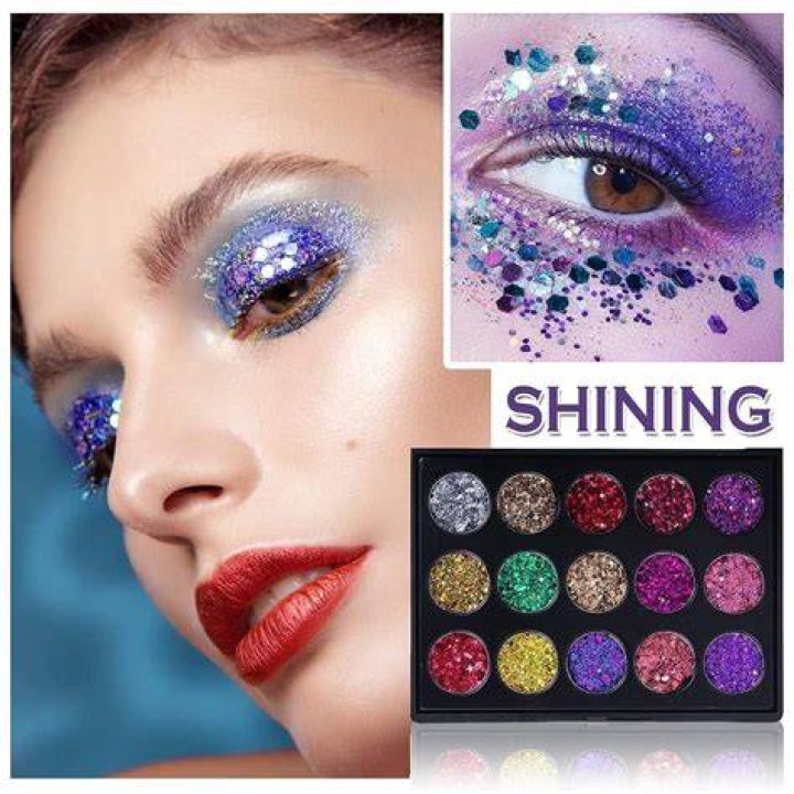 Matte & Glitter Eyeshadow Makeup Palette