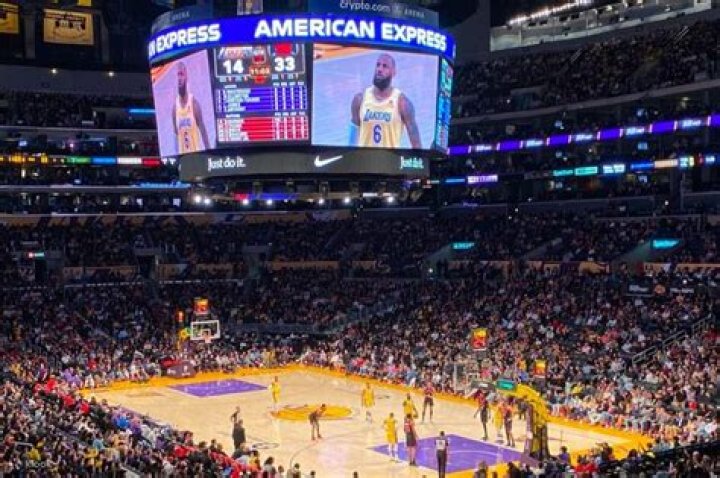 Mavericks Lakers Basketball, Los Angeles, USA &ndash; 08 Nov 2016