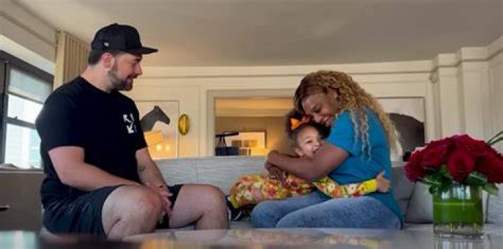 May Be Expecting 2nd Child With Ex Chris Lopez – Hollywood Life