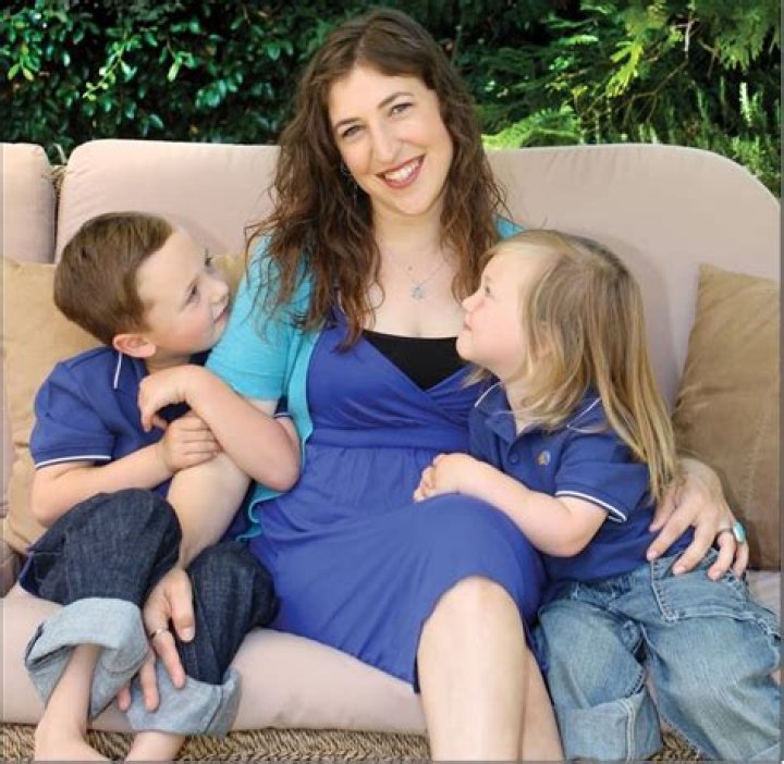 Mayim Bialik Breastfeeding