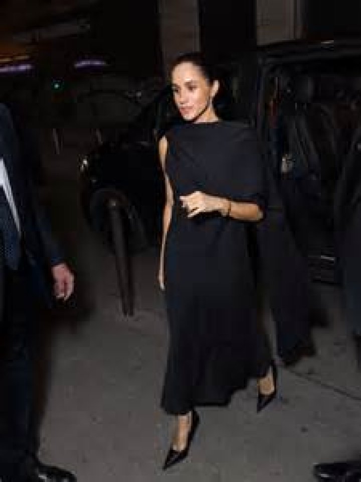 Meghan Markle in a High-Low Dress at the Aukland War Memorial Museum