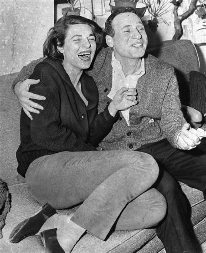 Mel Brooks Young: Photos – Hollywood Life
