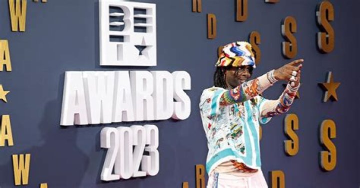 Migos Makes It Rain With Wild Performance Of ‘Pure Water’ At BET Awards
