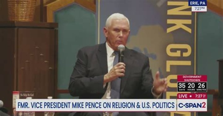 Mike Pence & Family Wave In 2020