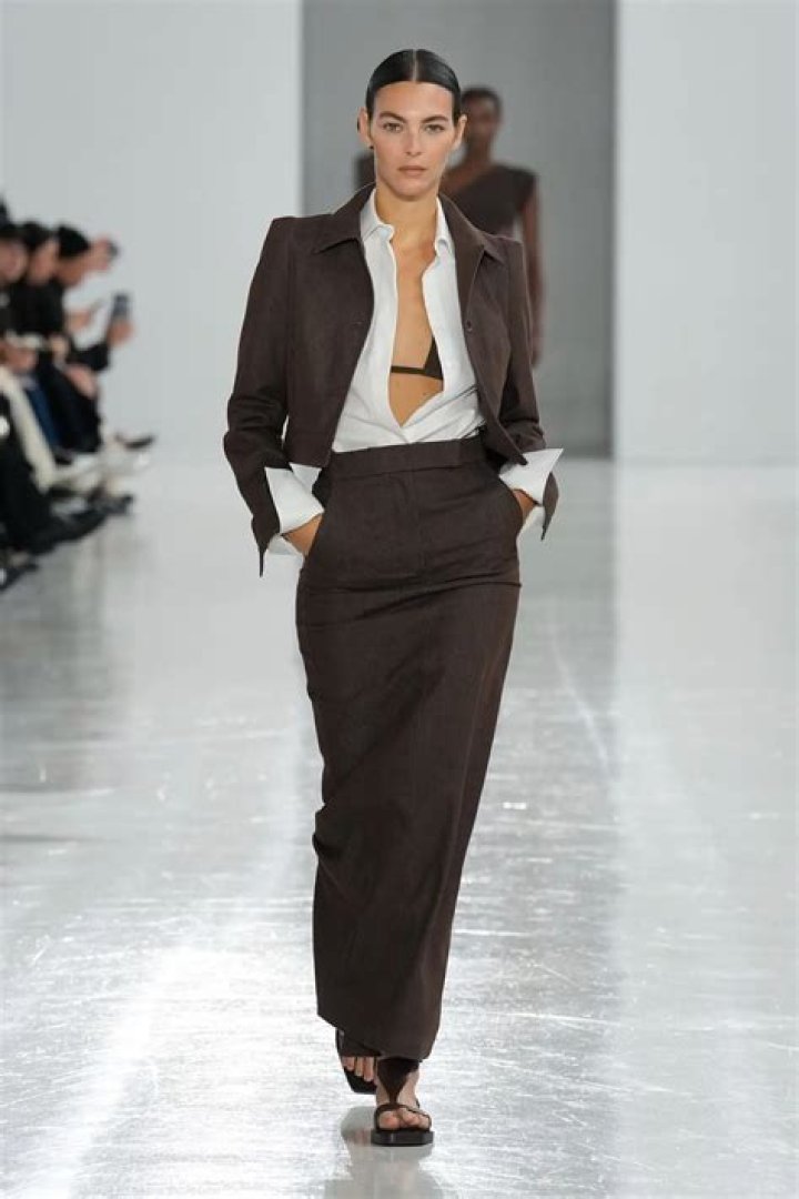 Milan Fashion Week Winter 2022: Photos Of Kim Kardashian & More