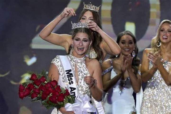 Miss Wisconsin 2022 Grace Stanke, center, is crowned as Miss America 2023 by Miss America 2022 Emma Broyles, behind center, at the conclusion of the Miss America competition at the Mohegan Sun casino, in Uncasville, Conn Miss America, Uncasville, United States - 15 Dec 2022