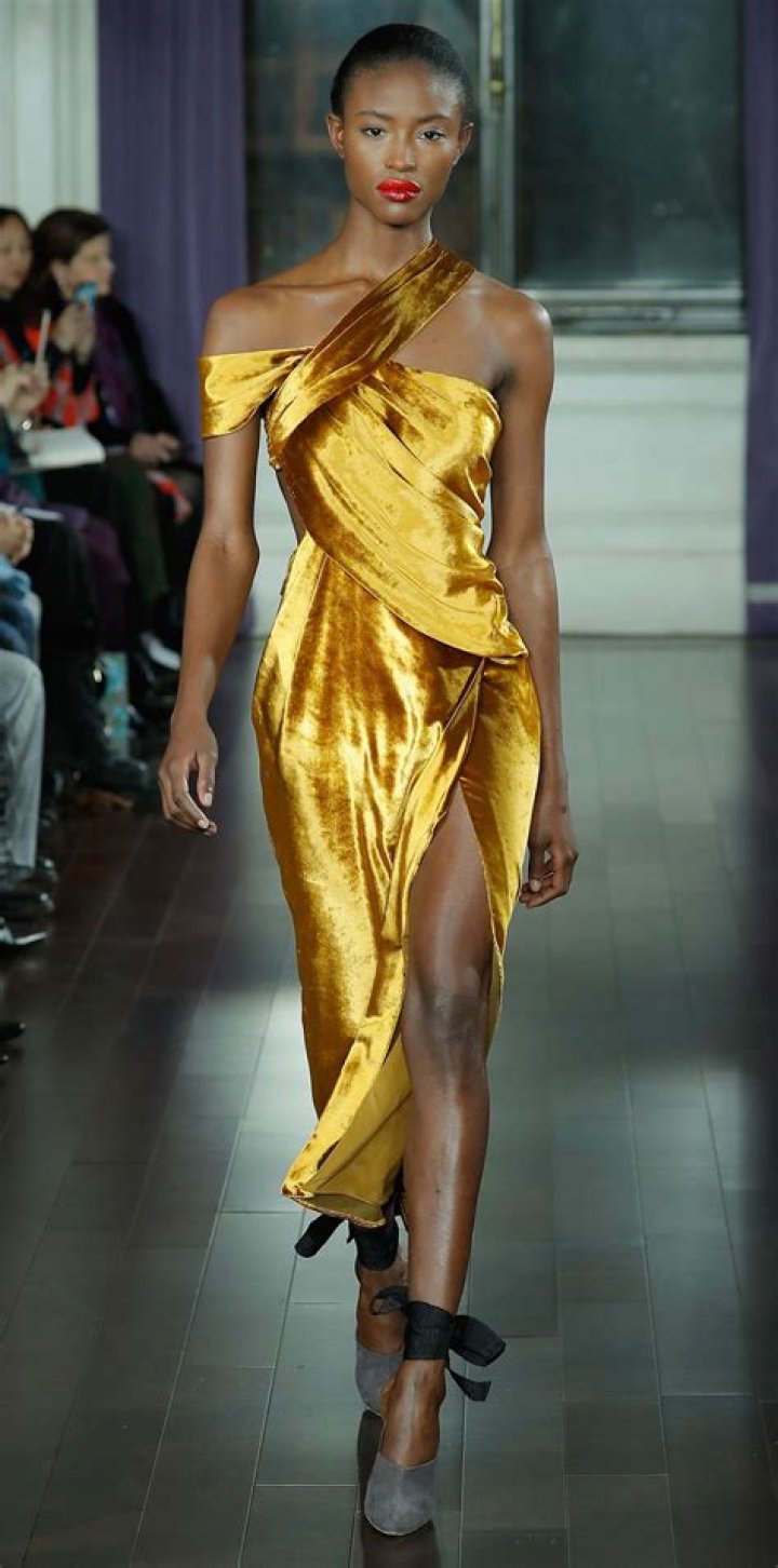 Models On The Runway At New York Fashion Week Fall 2021