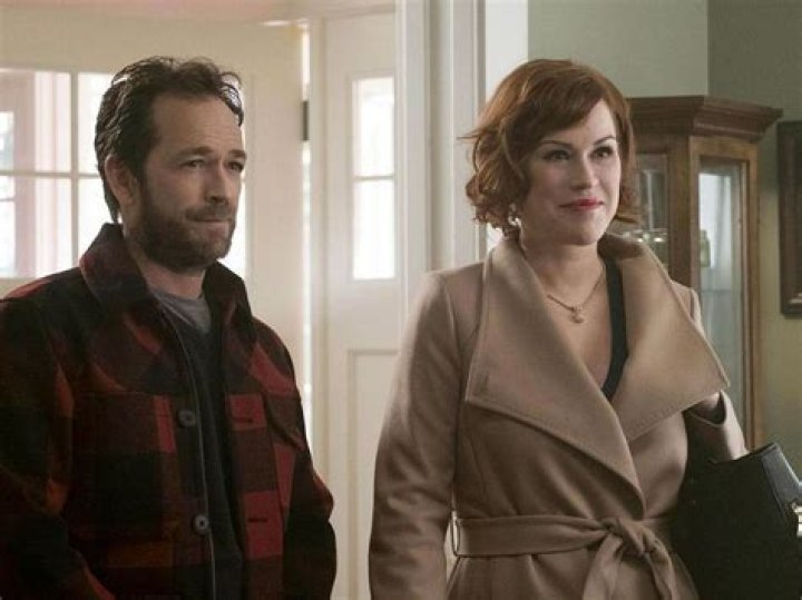 Molly Ringwald, Luke Perry