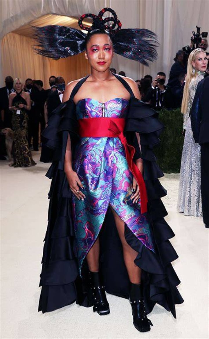 Naomi Osaka’s Extravagant Louis Vuitton Gown At The 2021 Met Gala Pays Tribute To Her Cultures