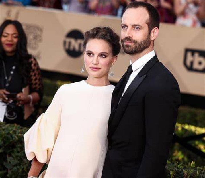 Natalie Portman & Benjamin Millepied Seen Together In Paris: Photo – Hollywood Life