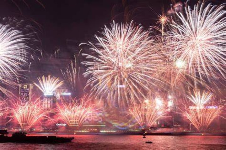 New Year&rsquo;s Eve Celebrations Around The World: Photos