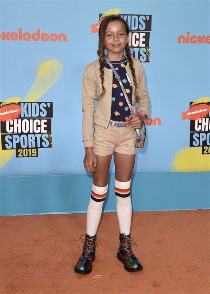 Nickelodeon Kids Choice Sports Awards 2015 Hair & Makeup Photos