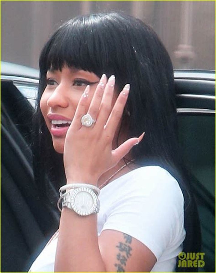 nicki minaj engagement ring cost meek mill