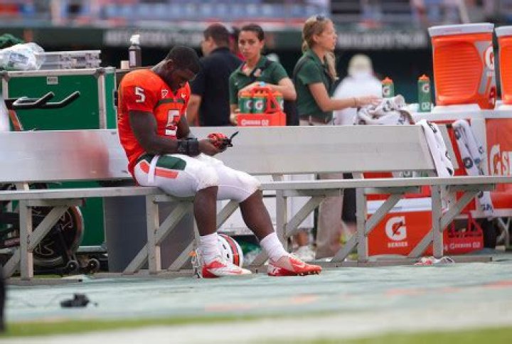North Carolina Miami Football, Miami Gardens, USA &ndash; 15 Oct 2016