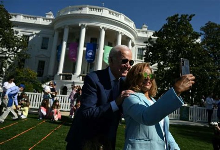 Obama Family Celebrates With White House Easter Egg Roll — Live Stream