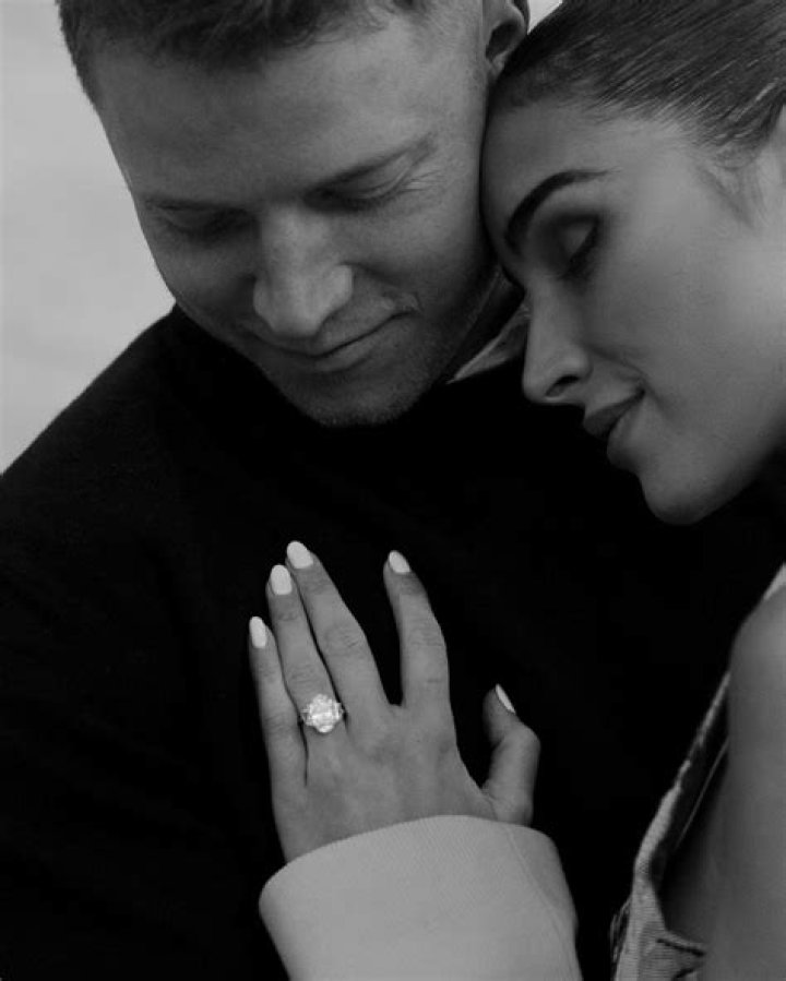 olivia culpo engagement ring