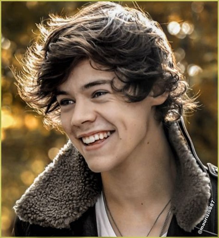 One Direction - Harry Styles 'One Direction: Who We Are' autobiography book signing, London, Britain - 10 Dec 2014