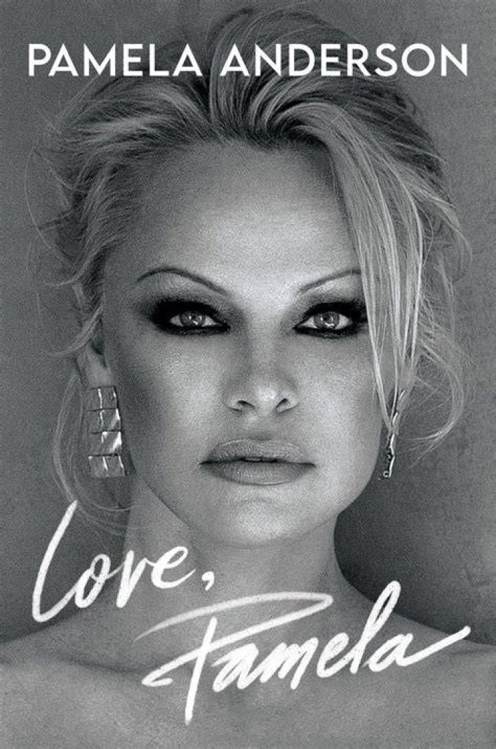 Pamela Anderson Anti Valentines Day Video