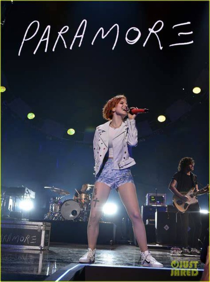 Paramore - Hayley Williams Paramore Visit Radio 104.5 - , Philadelphia, USA - 09 Oct 2017