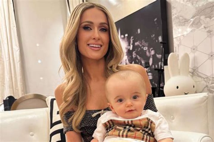 paris hilton baby pics