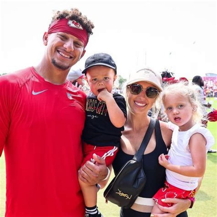 patrick mahomes, brittany matthew