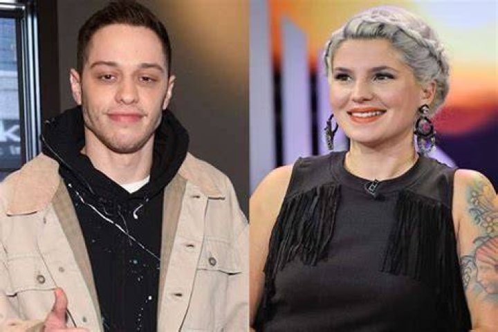 Pete Davidson, Carly Aquilino