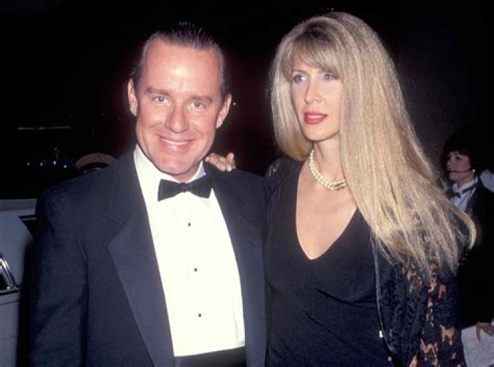 Phil and Brynn Hartman 'Apollo 13' film premiere, Los Angeles, America - 20 Jun 1995