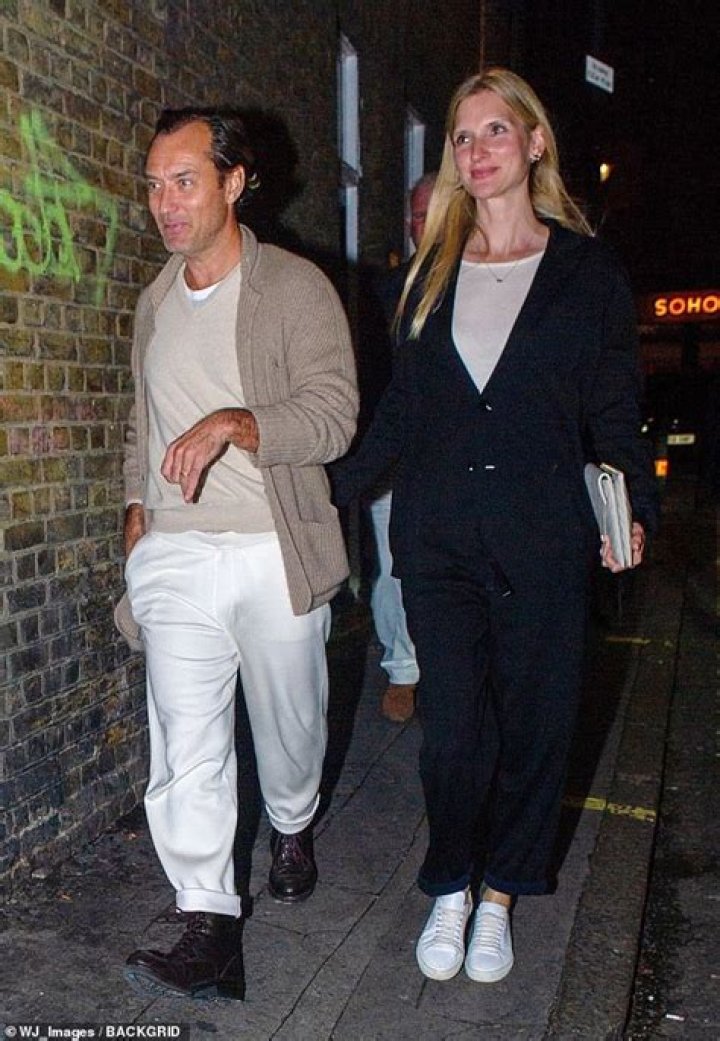 Phillipa Coan & Jude Law