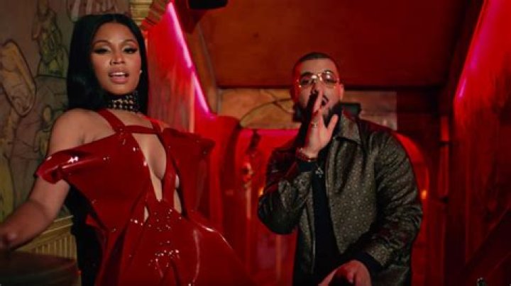 [PICS] Nicki Minaj & Drake At ‘No Frauds’ Video Shoot — See Her Sexy Red Dress – Hollywood Life