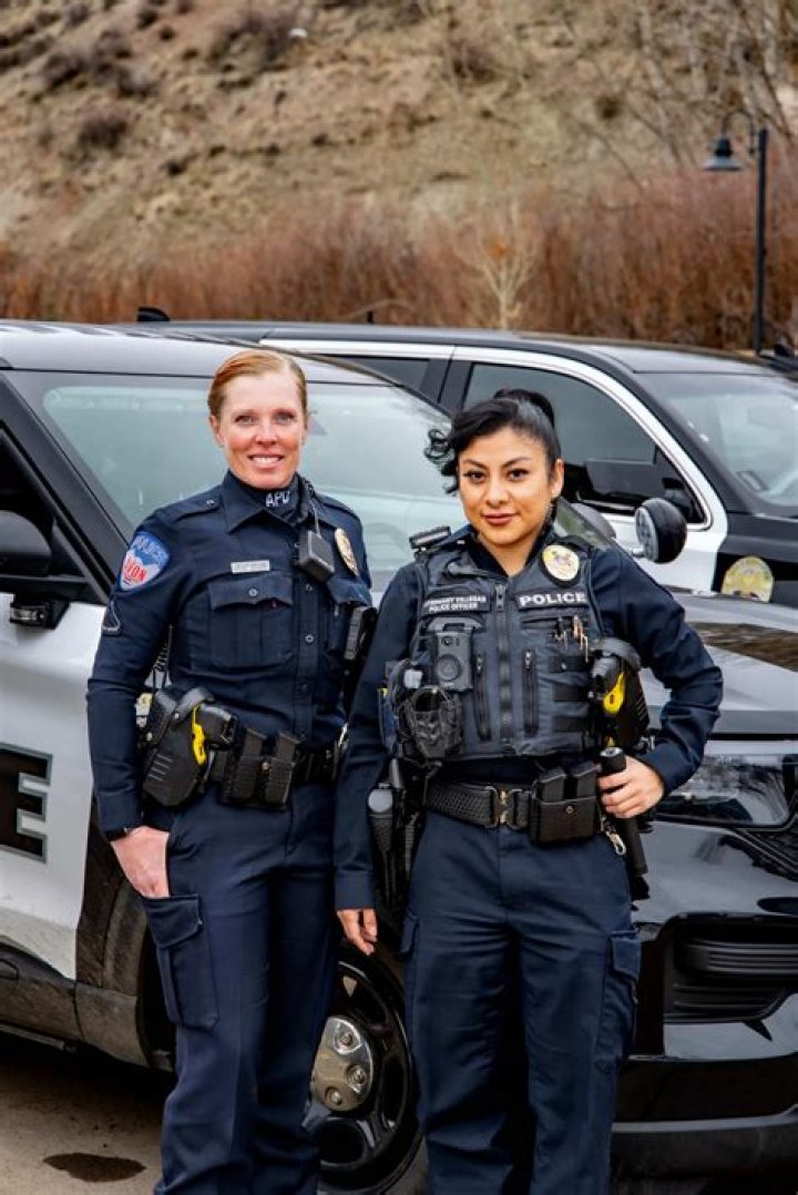 Police officers on scene of the Virginia Beach mass shooting.