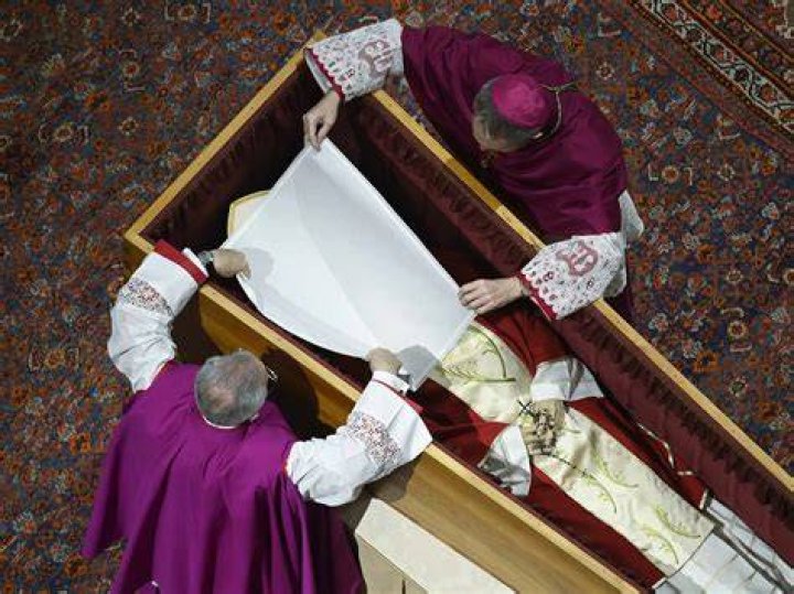Pope Benedict&rsquo;s Funeral Rights