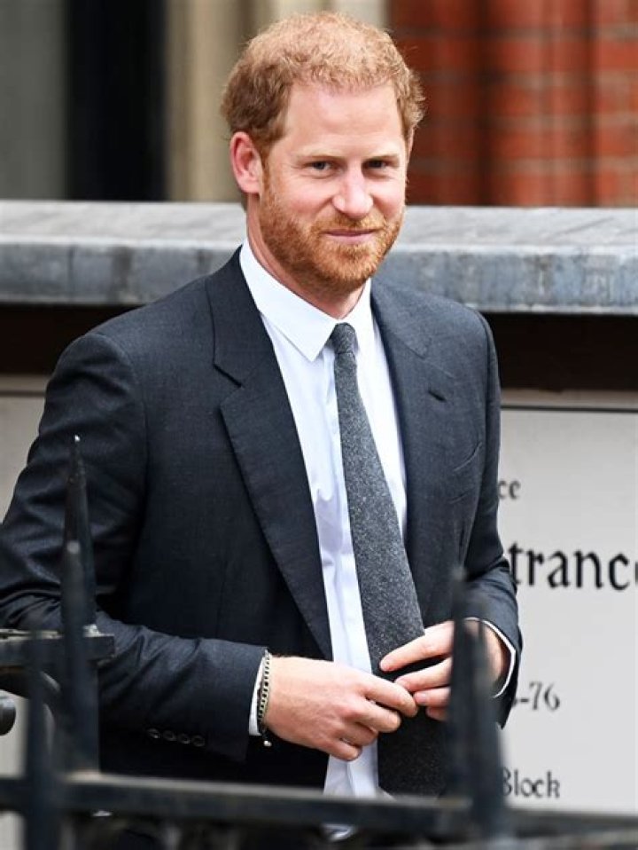 Prince Harry Smiles After Having HRH Title Removed On Royals Website – Hollywood Life